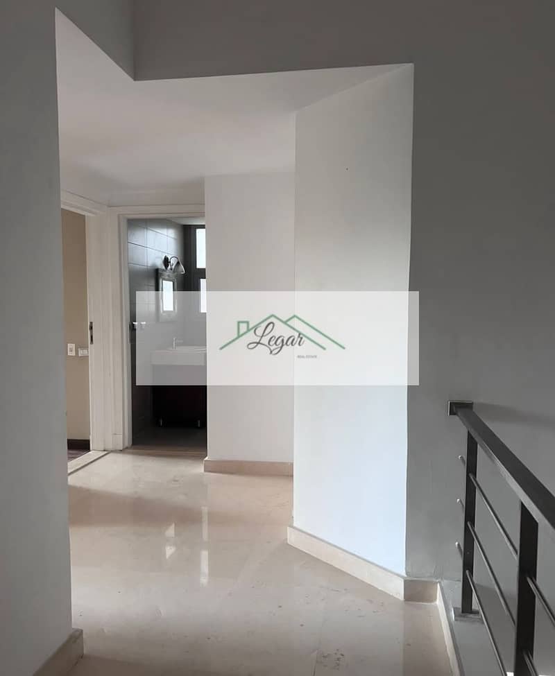 3 160a0069-54c8-4ce8-8b62-83fa5b79d12a. jpg