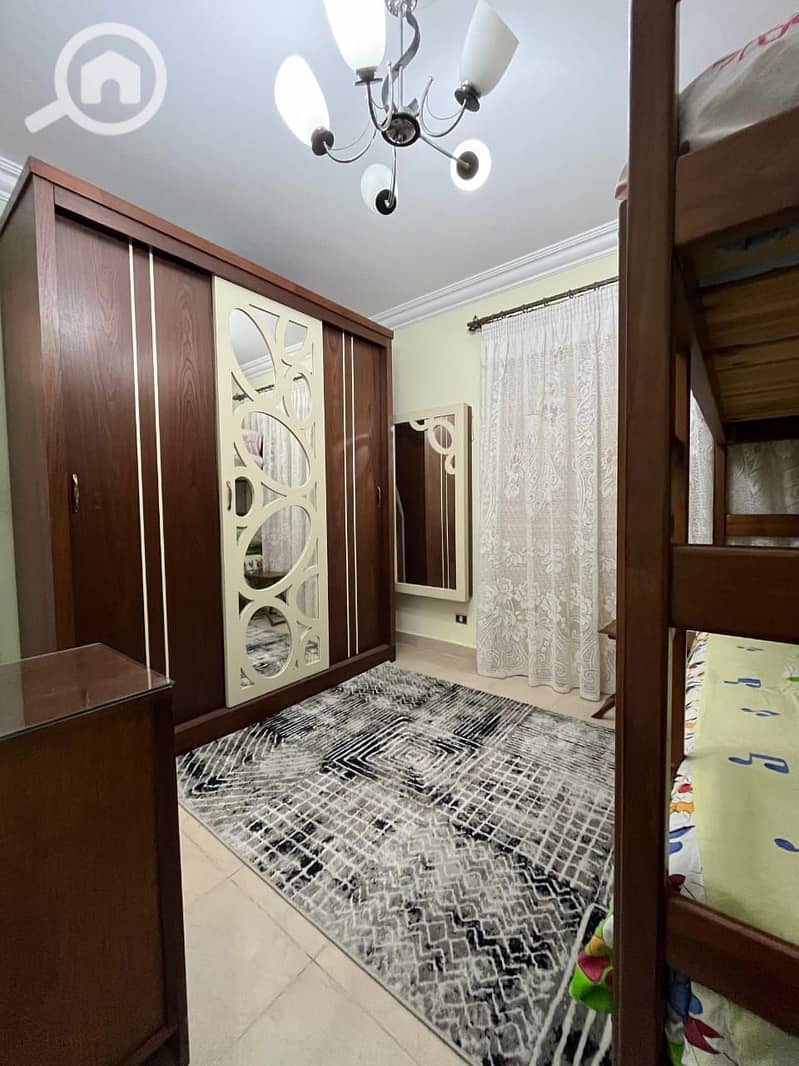 3 d9e49382-3fb6-4314-bd40-10f558cb798e. jpg