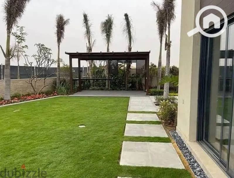 6 67741416-800x600. jpg