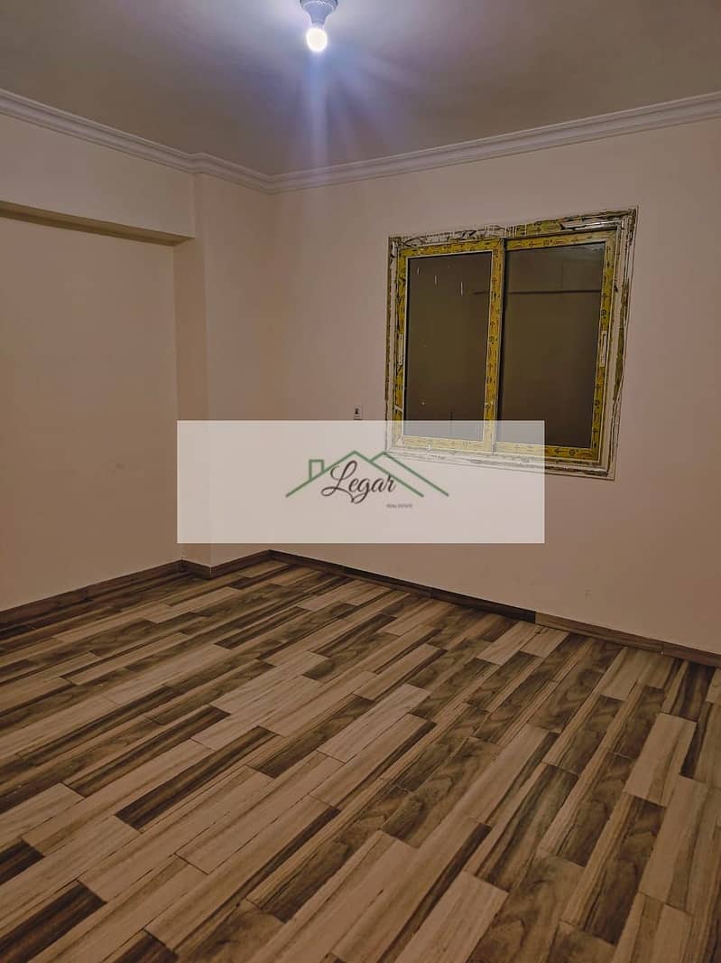 5 6b0f3899-cc7a-43ab-8473-32d521f0e2e2. jpg