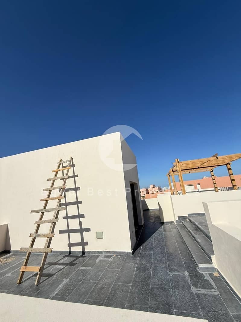 16 b5b7a793-c9ca-4948-afcd-6232254a7cd0. jpeg