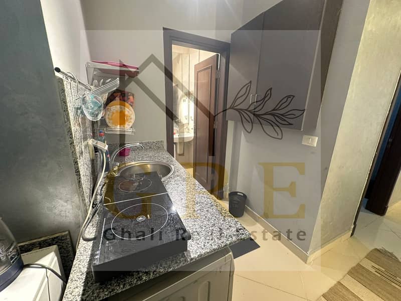 5 26a5f828-ca79-4a97-9499-7c5fa1115fee. jpg