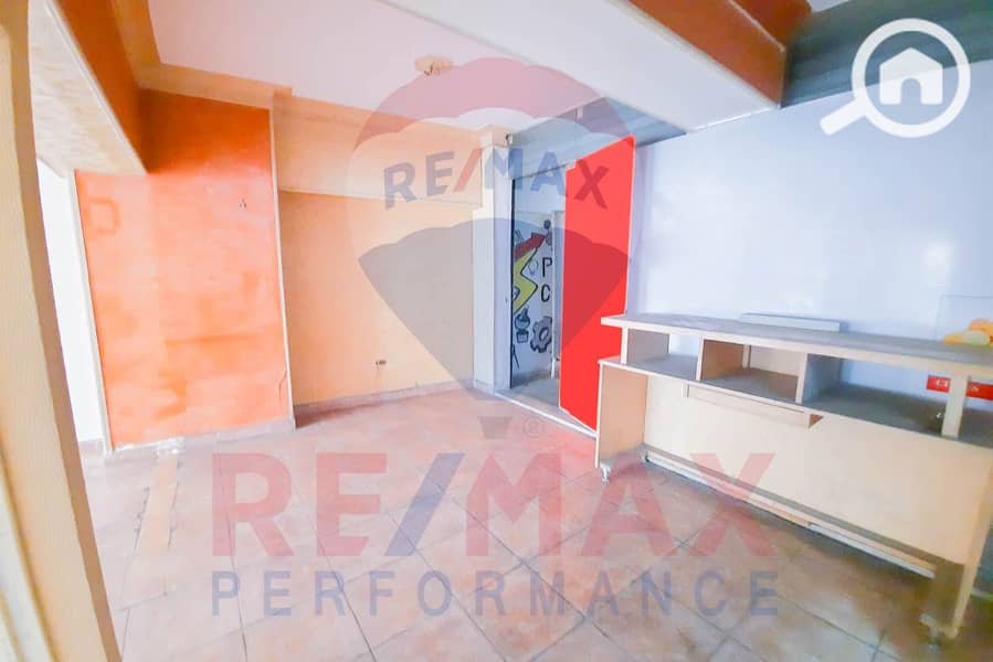 5 WhatsApp Image 2025-07-12 at 11.32. 38 AM (1). JPG