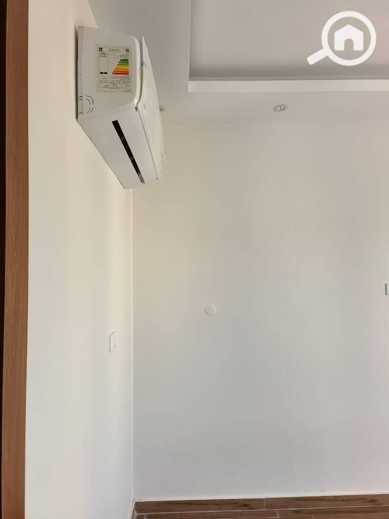 6 WhatsApp Image 2026-01-23 at 9.49. 47 PM. jpeg