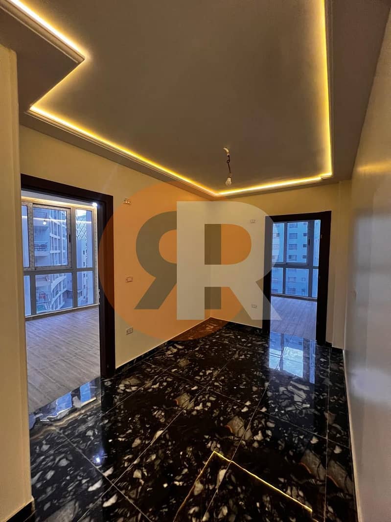 8 68fd68ac-c53b-4ff2-abf3-dfff3dfd7f39. jpg