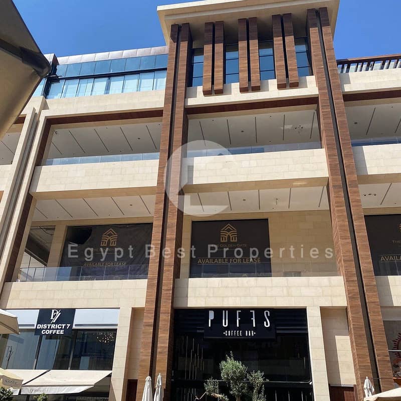 3 a-very-nice-open-mall. jpg