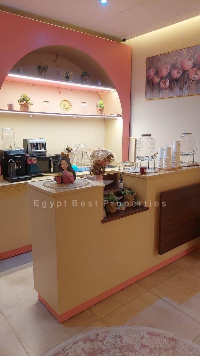 9 ab848f74-4369-4070-9db0-84020aad8489. jpg