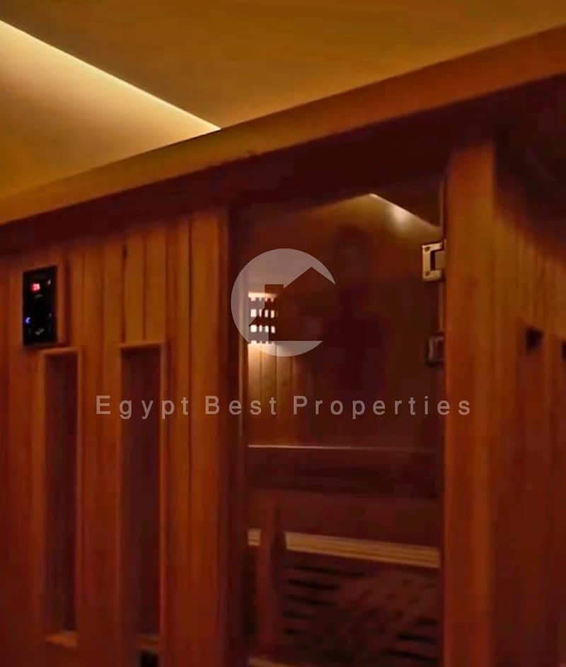 12 dc8025f4-f654-46a6-9594-2828e48f5eec. jpg