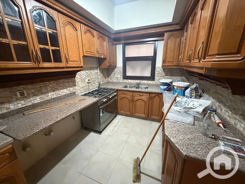 9 15d64496-8f06-404f-ab6b-1d5dc90f61df. jpg