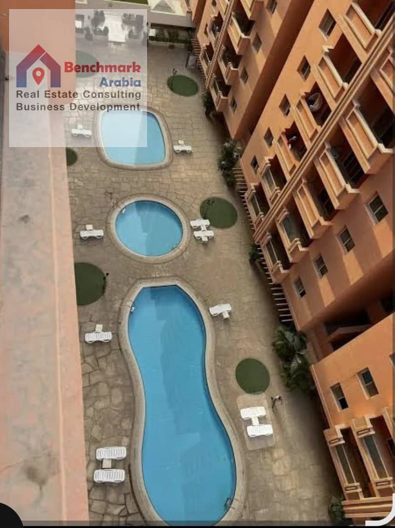 2 cfdf1619-a3e2-4889-8b7b-008dc63791eb. jpeg