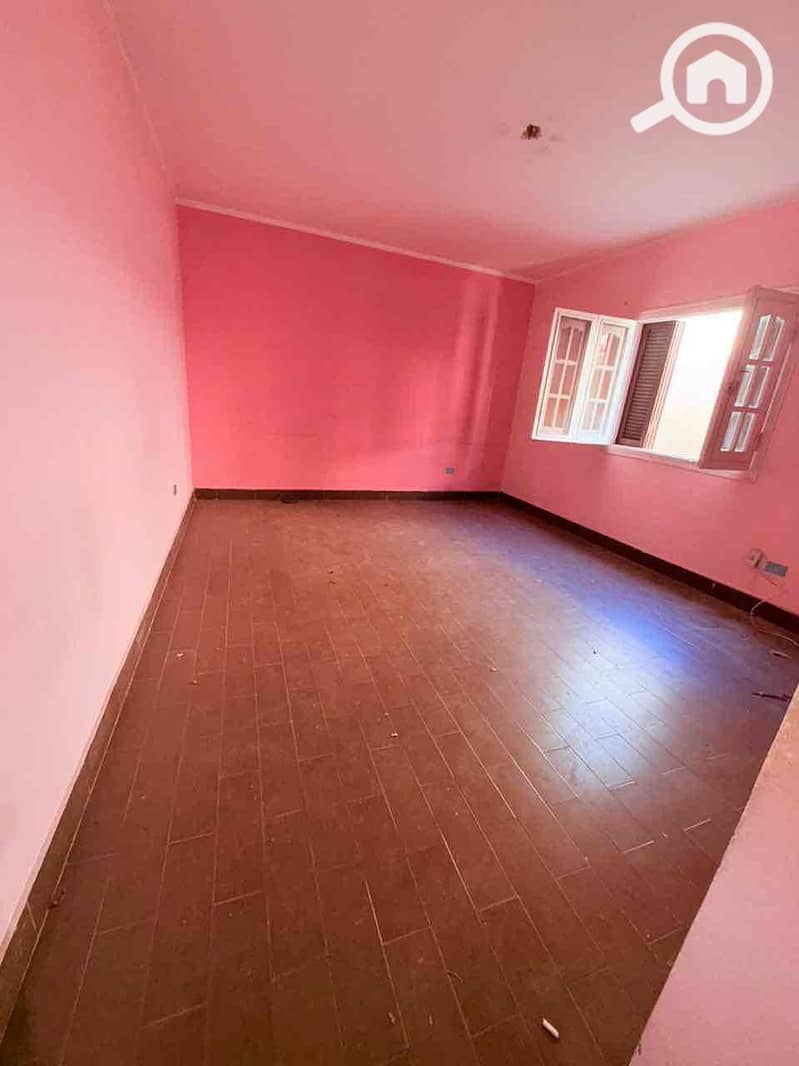 8 898ef68f-b2f3-41fa-b9ad-308667e991af. jpg