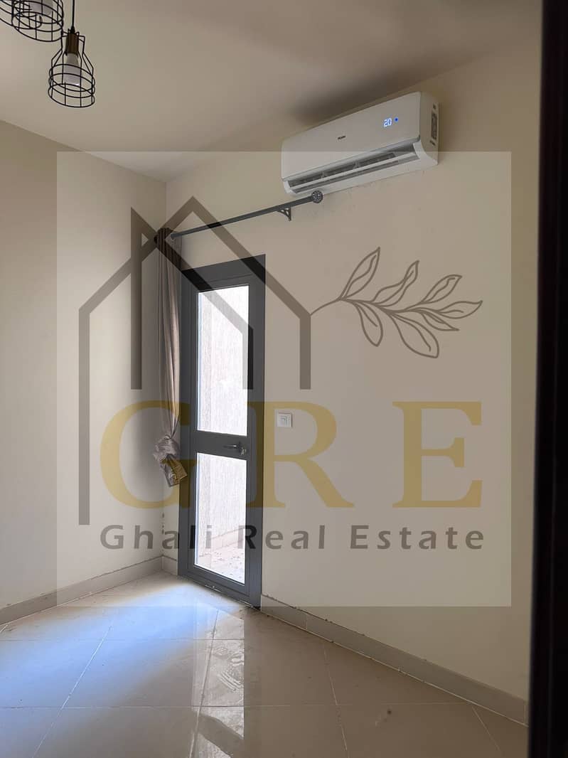 9 d1eeca24-1118-44b9-a942-393c98c4f198. jpg