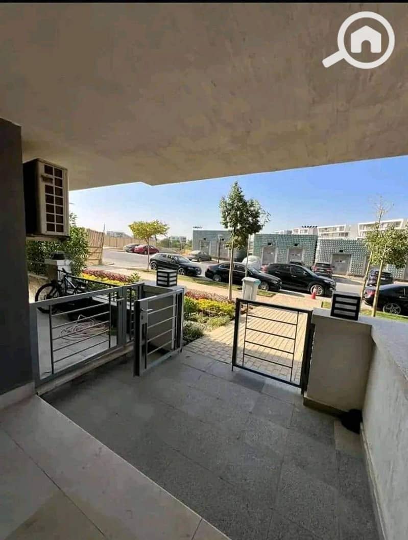 8 435118403_4511747872384489_9041386855558776291_n. jpg