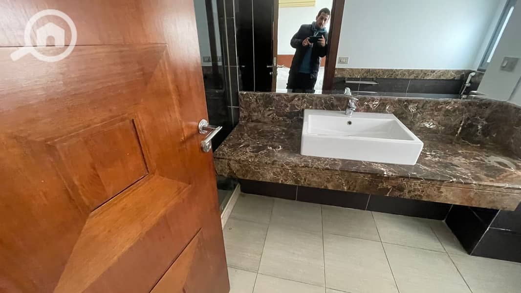 8 WhatsApp Image 2026-01-24 at 12.49. 22 PM. jpeg