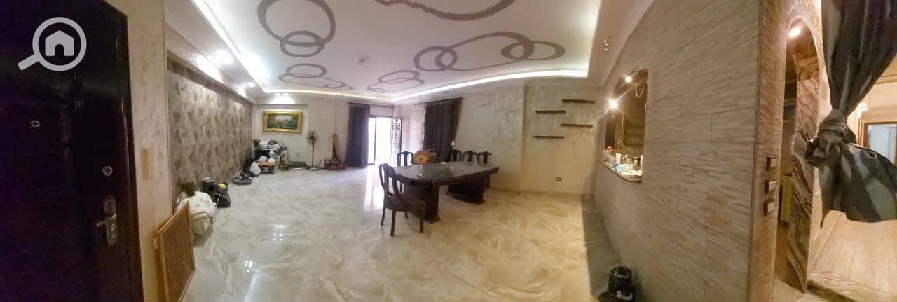 8 2089bf12-e7bb-47b9-b315-c6d5361114dc. jpeg