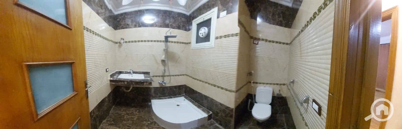 14 0999c02b-5521-4ecc-8b57-8a834bf88122. jpeg