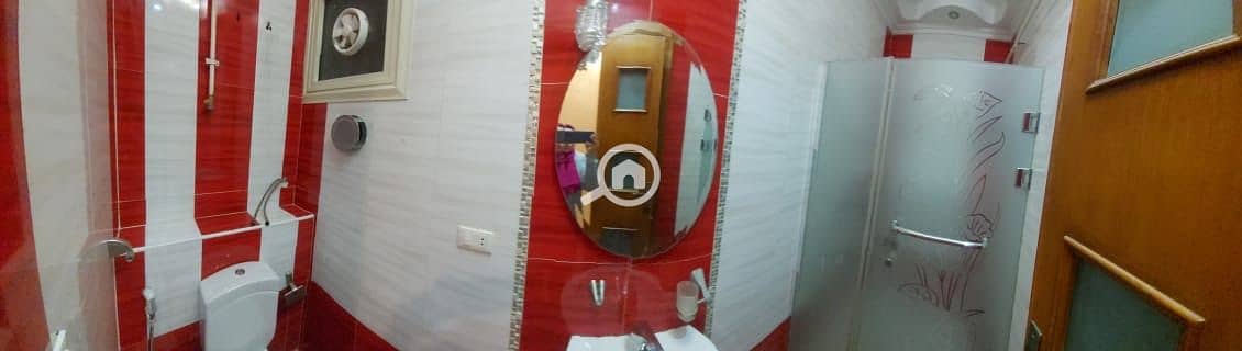 15 15c7ee8b-91b4-4864-92ea-e8483d0d7ebf. jpeg