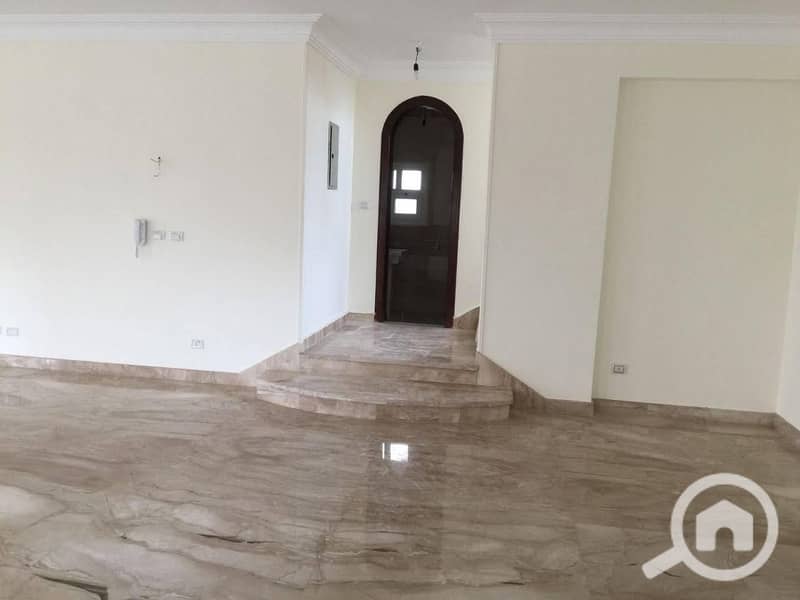 8 618364853_2430950417365400_3169198946124278331_n. jpg