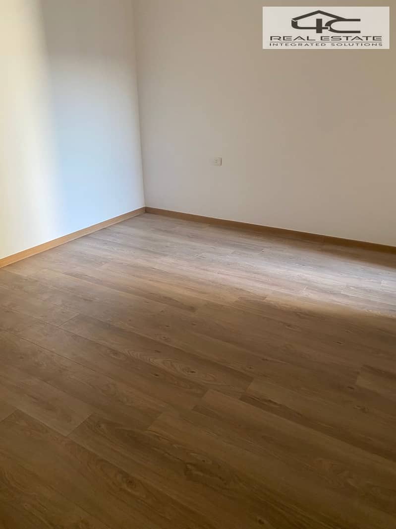 8 WhatsApp Image 2025-12-20 at 4.35. 17 PM (1). jpeg