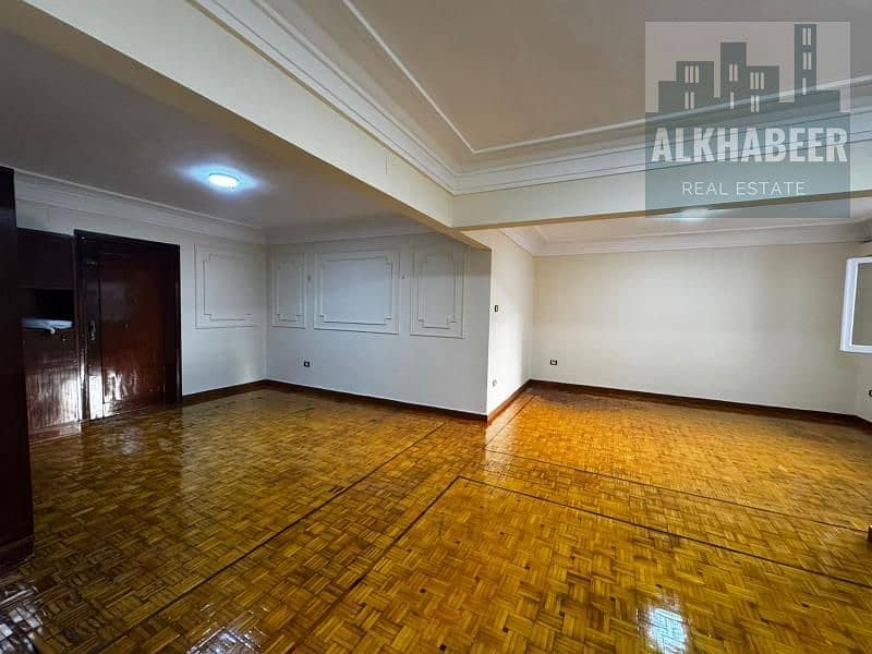 3 9d7f3fa5-052f-4e4b-b8fa-5aeb5bce32c8. jfif. jpg