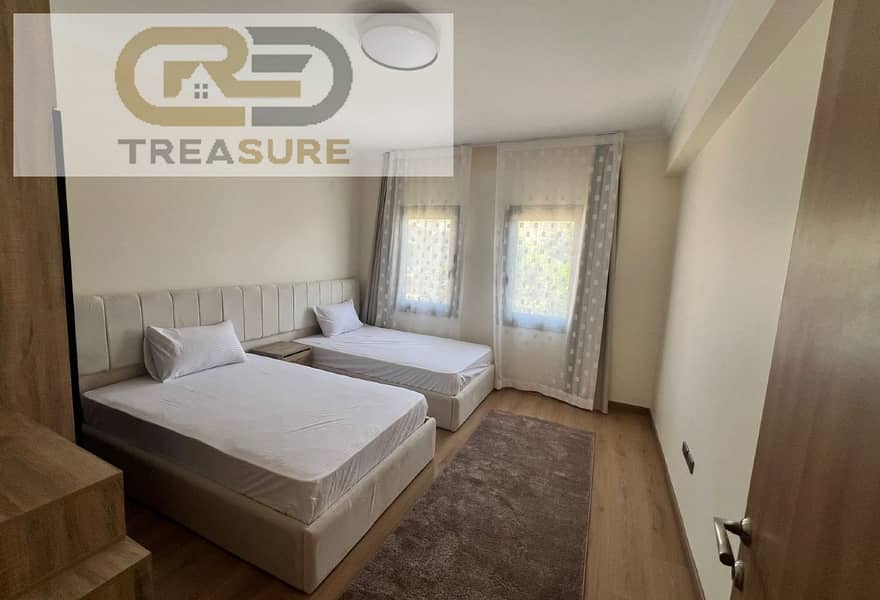 9 5a6ddd8d-d9ff-43c8-9812-d6c341e30da7. jpg