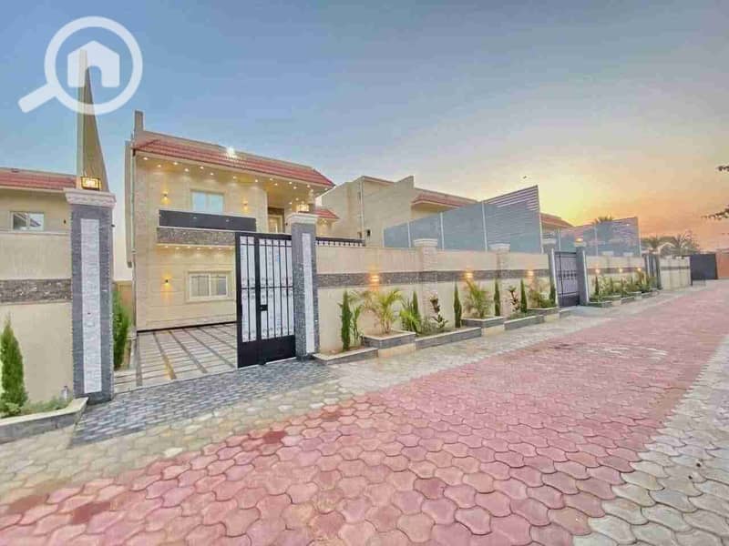 7 FB_IMG_1764069844703. jpg