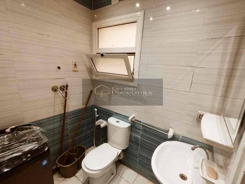 4 0f192f01-73cf-427b-9b5a-498a5cddb9a0. jpg