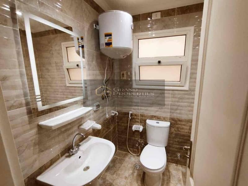 9 e23ae6f6-6a82-43c0-a8c6-42af4079de13. jpg