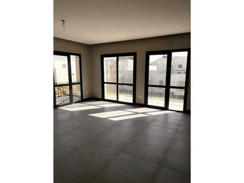 2 a391a621-f038-439a-a3ee-f82bdf360681. jpg