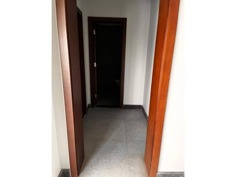 7 ad638507-315d-4573-9fb8-33e1e709a1e5. jpg