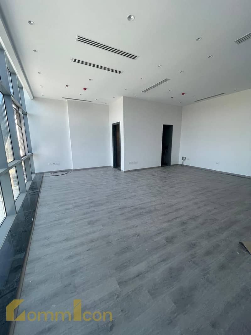 5 WhatsApp Image 2025-11-27 at 15.57. 17_ce7c5dba. jpg