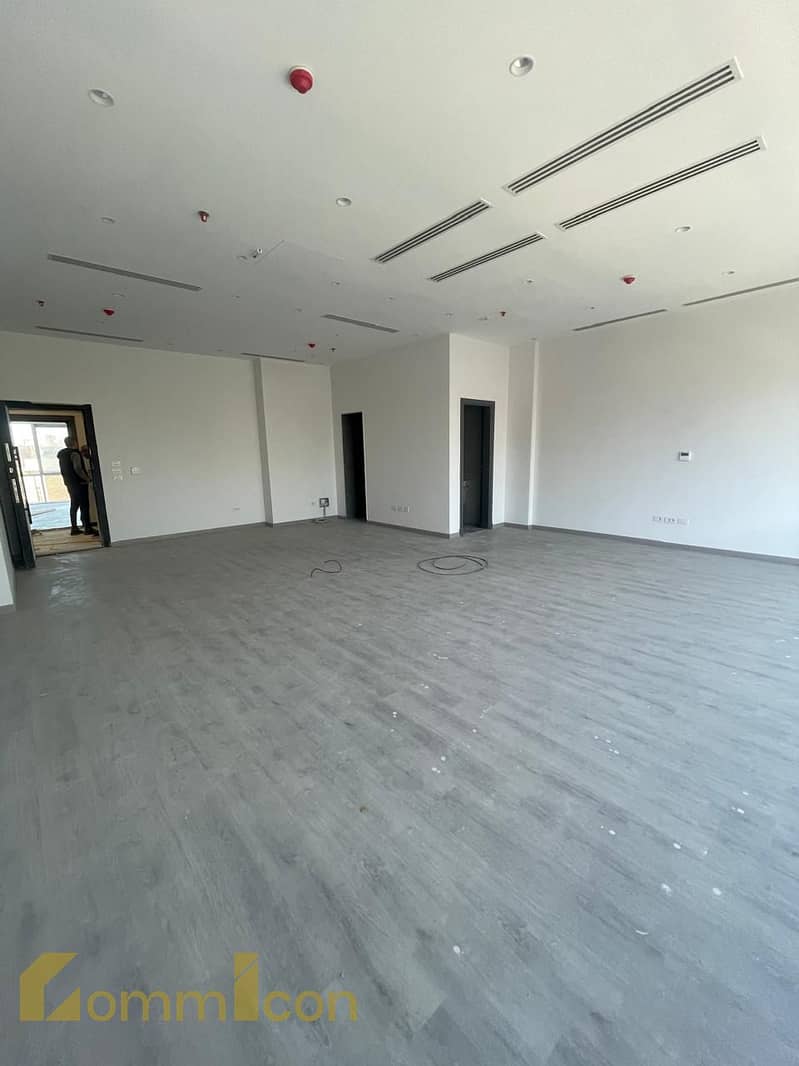 6 WhatsApp Image 2025-11-27 at 2.50. 23 PM (2). jpeg