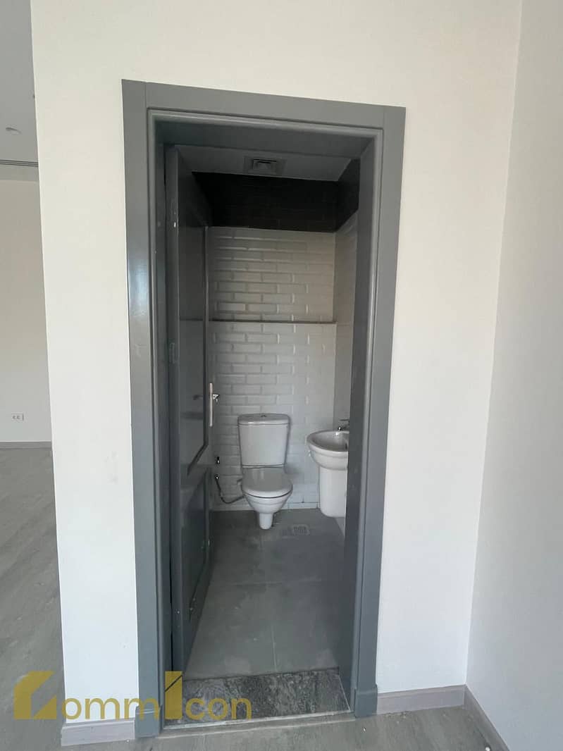 8 WhatsApp Image 2025-11-27 at 2.50. 22 PM. jpeg