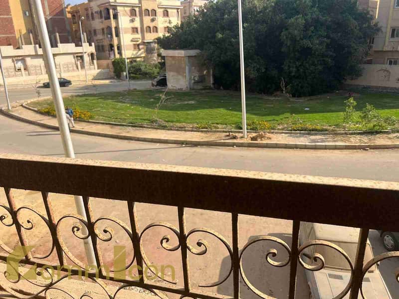 Two-bedroom apartment available for immediate delivery in the South Investors area, Fifth Settlement. - Vista 5