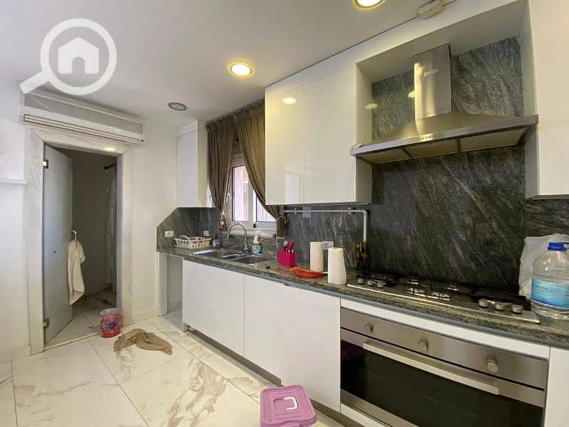 3 a47d162d-2ec2-4afb-977d-ea70f93c1cc7. jpg