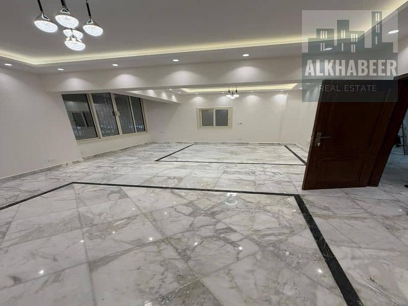 4 11a92a19-c78f-4c61-b63a-388a65e877b6. jfif. jpg