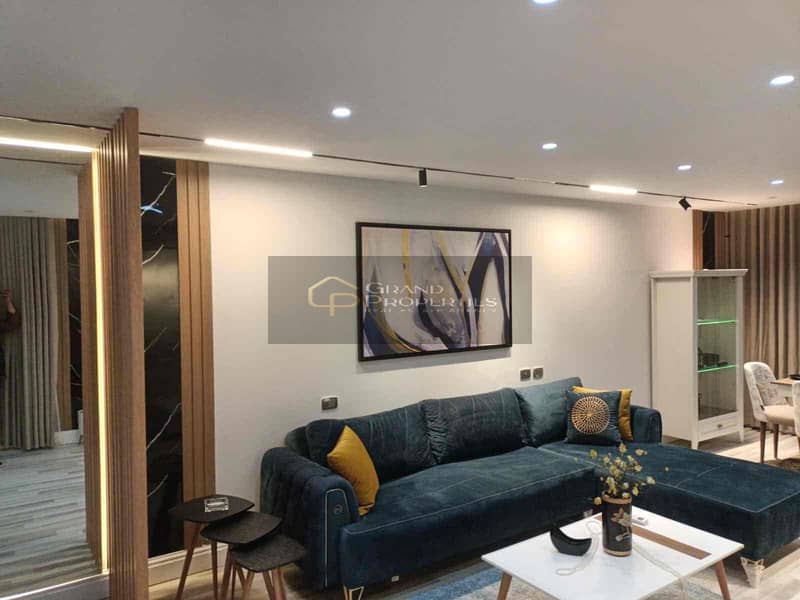 3 c1ab0bfd-9ca9-44a7-bf15-525823c5e890. jpg