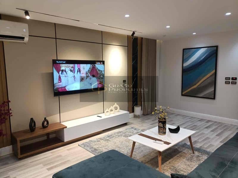 4 6a22d1e5-87b9-485d-92e2-0a6bfc011d3c. jpg