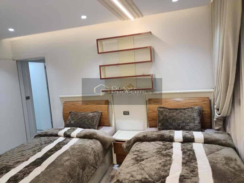 8 3376184d-c483-4024-b9eb-8da021075413. jpg