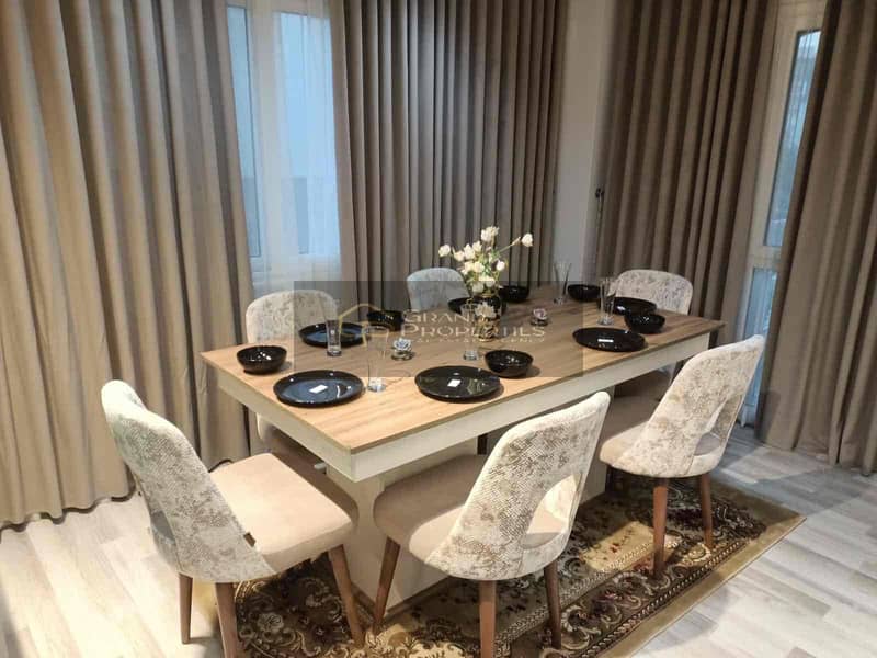 9 25dd0813-3c16-4d44-9194-e770622fcd58. jpg