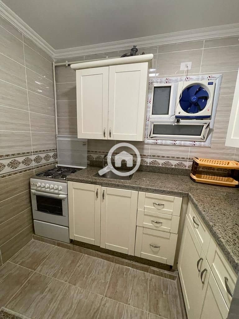 8 2eb56021-2780-4f24-937c-1122c7bdb352. jpeg