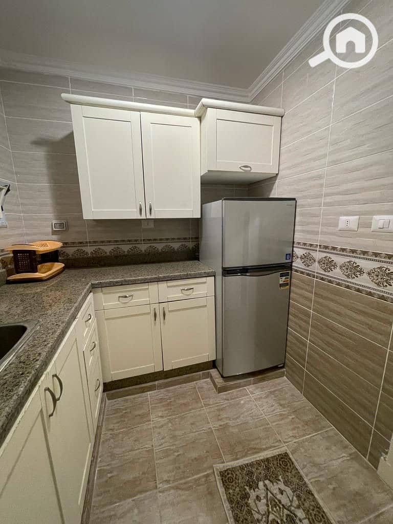 9 61fd8b84-2471-4cfb-9cd0-88f6d7f857e3. jpeg