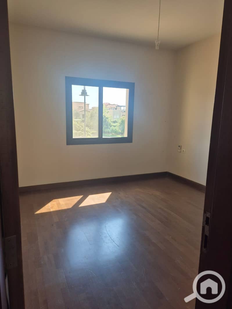 6 WhatsApp Image 2026-01-22 at 15.58. 22 (2). jpeg