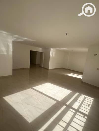3 Bedroom Flat for Sale in Madinaty, Cairo - WhatsApp Image 2026-01-14 at 7.25. 48 PM (13). jpeg