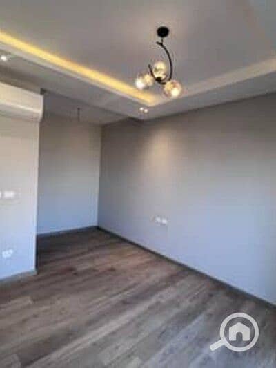 3 35619470-400x300. jpg