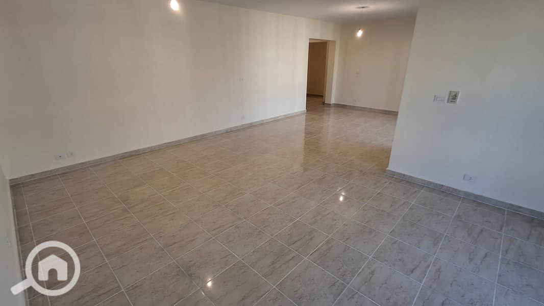 2 c5063e35-7ab2-4e7c-8b70-8c3c0db699d6. jpg