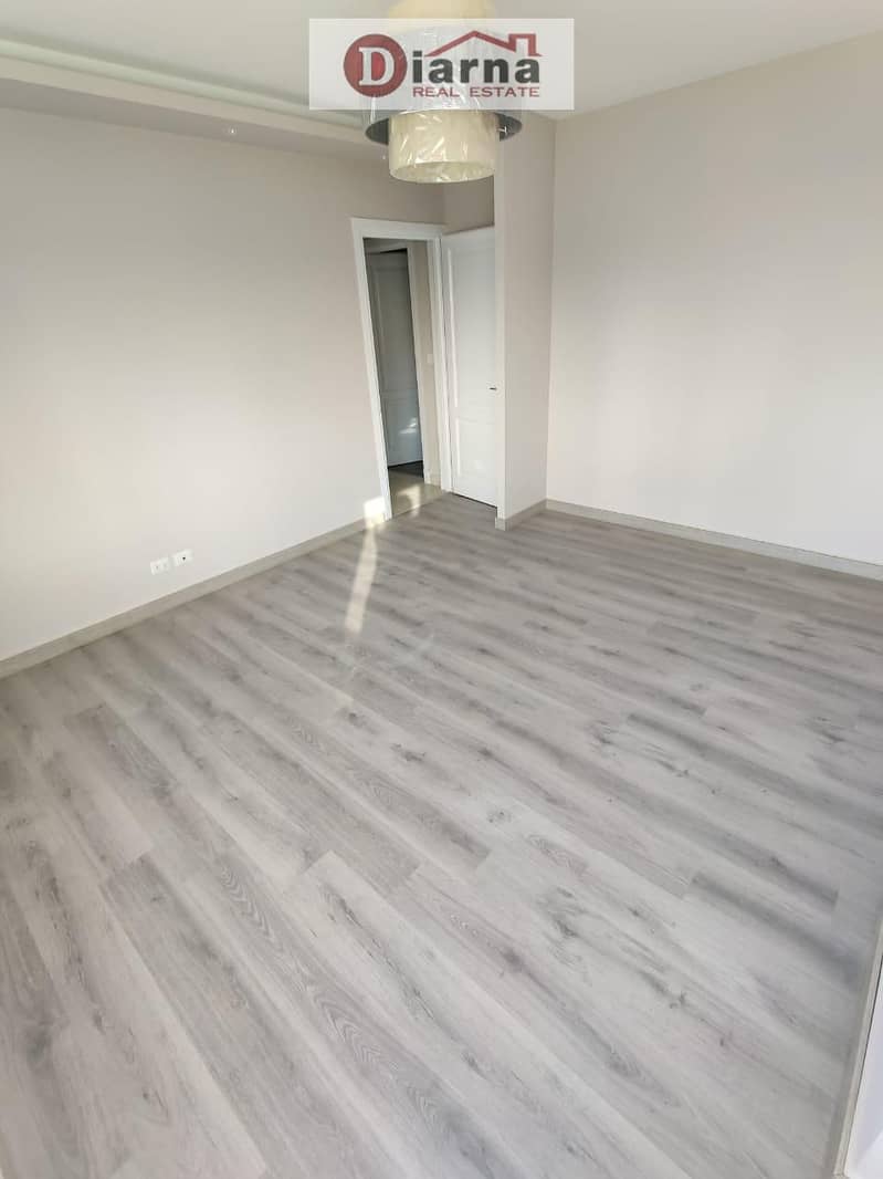 8 WhatsApp Image 2025-02-27 at 17.56. 17 (2). jpeg