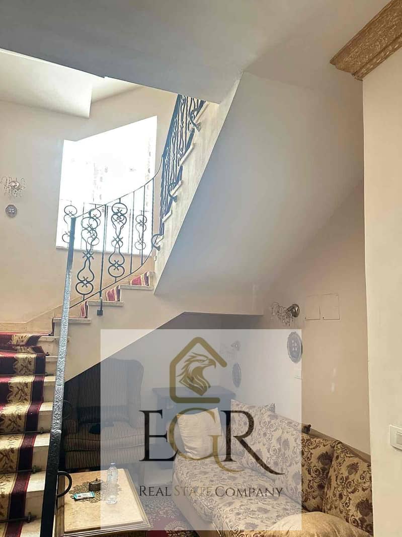 6 c4f0ed4c-515b-47d0-b1cb-d26eae79953f. jpg