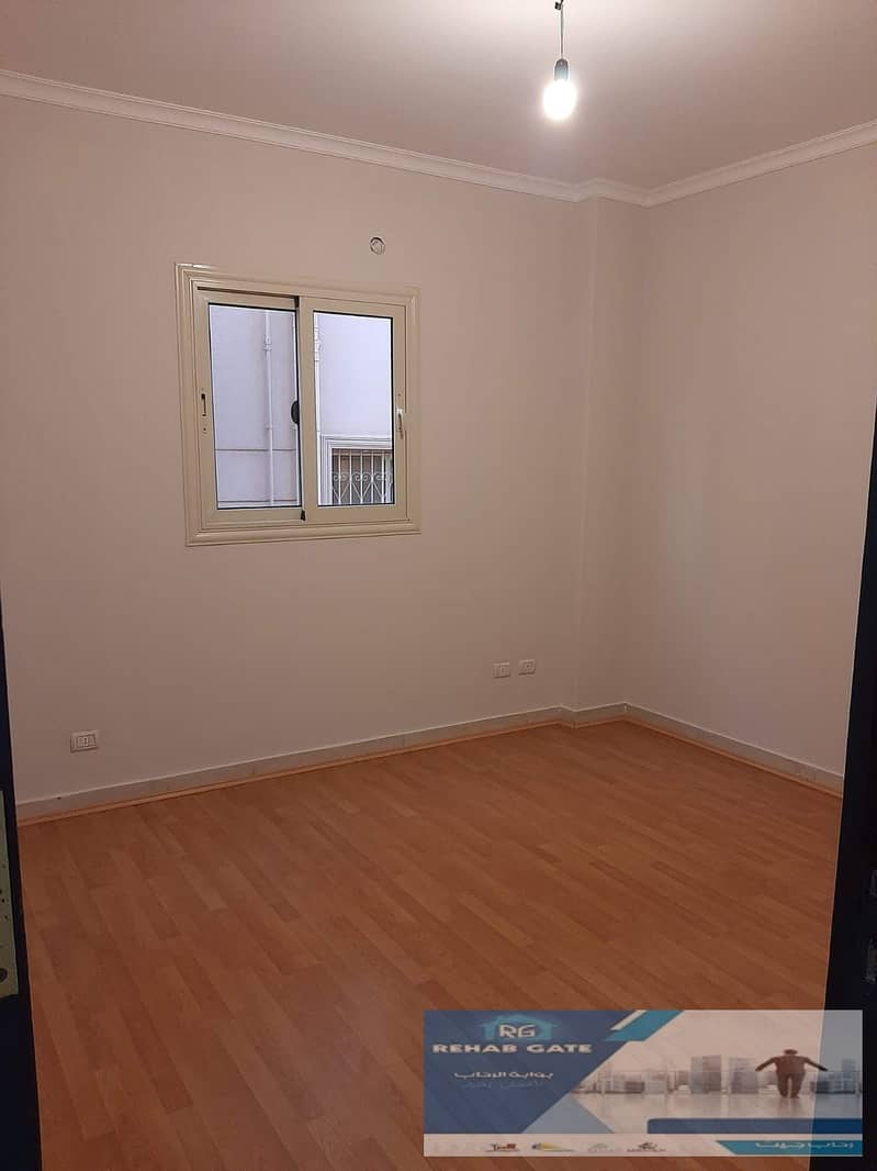 7 011c5f60-ecc0-455e-8827-eb1aad61ccc2. jpg