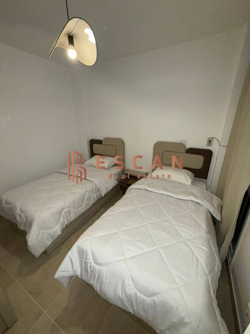 5 beb5c8ca-f89c-4504-85c6-ba38ad13eed7. jpeg